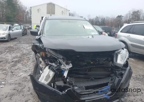 2018 Nissan Rogue S z USA, uszkodzony, nr VIN 5N1AT2MV5JC781073